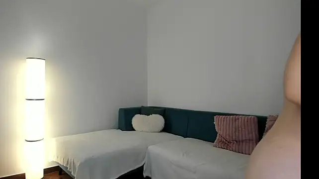 Sashavanee Chat XXX in diretta