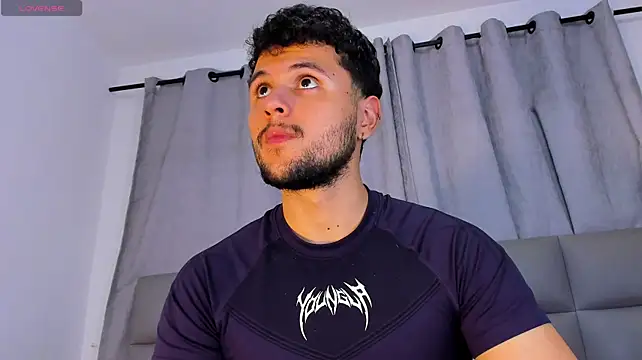 Chat XXX ao vivo de ApoloKlein