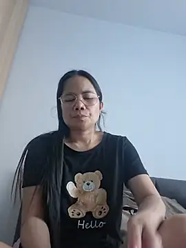 Silkycreamy_ivory's Live XXX Chat