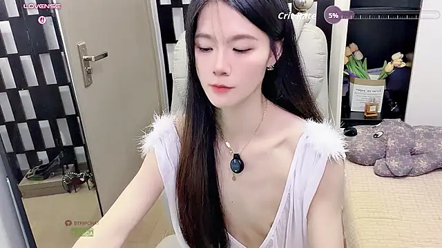 Yueyue-MM's Live XXX Chat