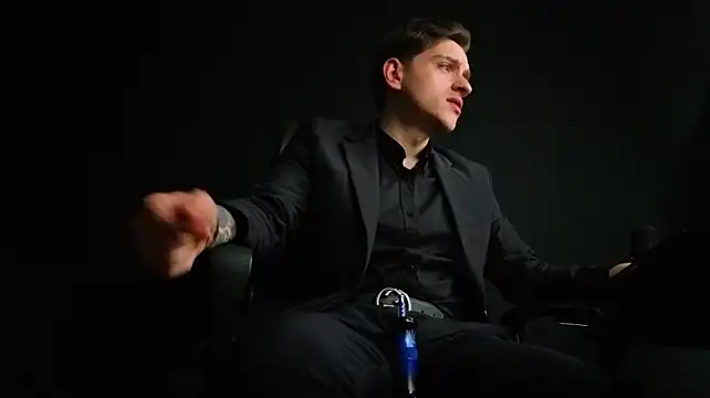 FelixStarkk's Live XXX Chat