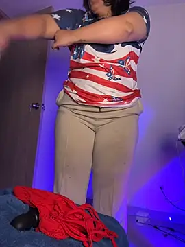 Chat +18 de JulianaCastillo ao vivo