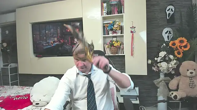 SpartacusDaddy48 Adlı Modelin Canlı XXX Sohbeti