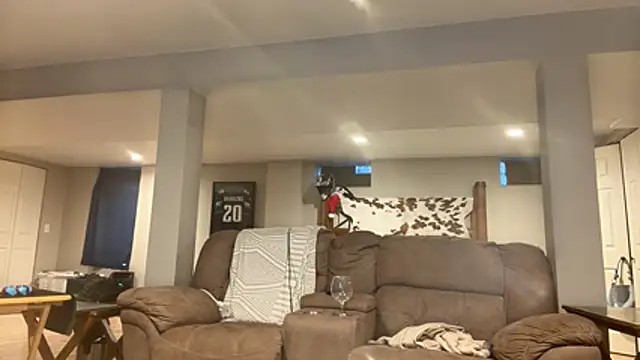 studlyhardwoodd's Webcam Show