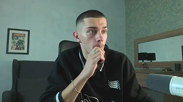 Онлайн чат XXX KaydenDrew
