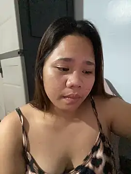 -CLARAMommy- Live XXX-Chat