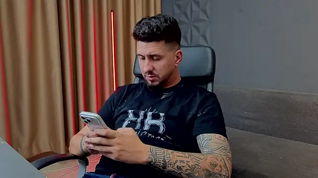 LoganStroud – Naživo XXX chat