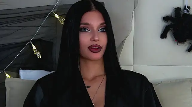 BeverlyMost's Live XXX Chat