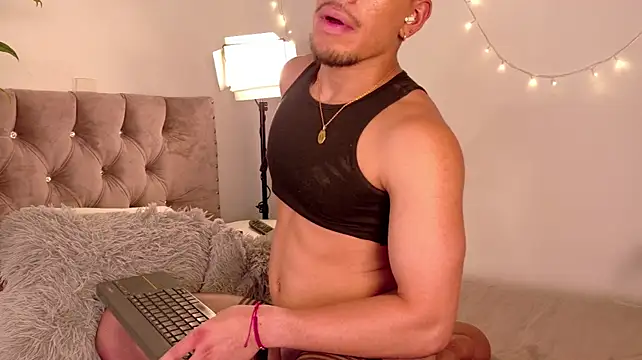 Bruno___69のライブXXXチャット