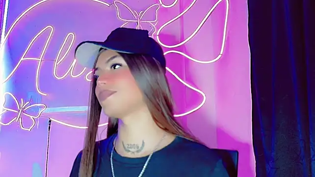 Fernanda_s_ Chat XXX in diretta
