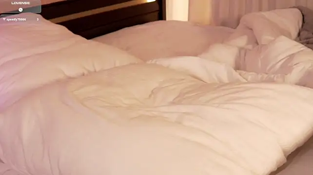 KnittedGoo Chat XXX live