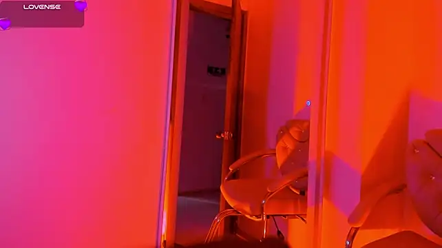 צ'אט XXX בשידור חי של AngelKennedy_