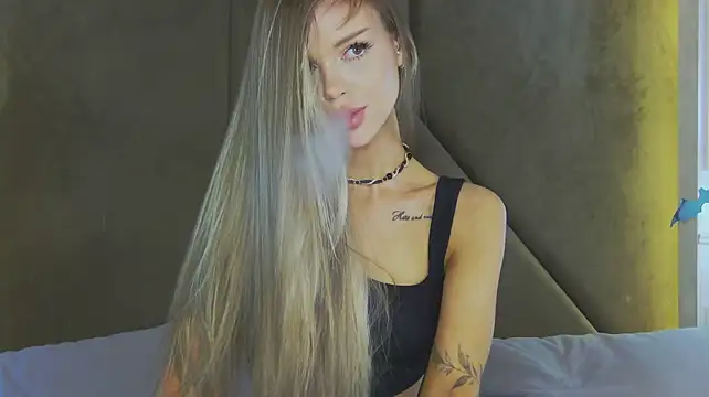MarilynNova 라이브 XXX 채팅
