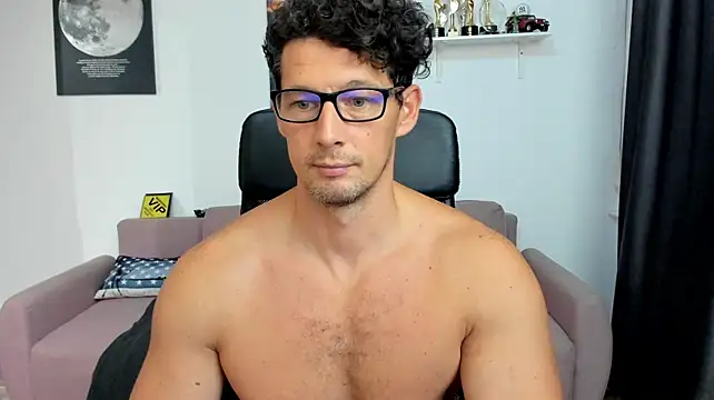 Chat +18 de BrutusK08 ao vivo