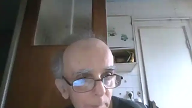 Chat +18 de mariusica1@xh ao vivo