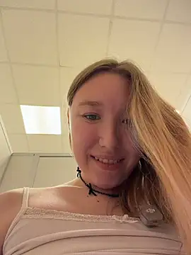 -NaughtyAngel- Live XXX-Chat