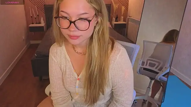 Alessia_Lee5's Live XXX Chat