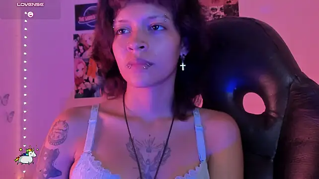 Anny_Kiitty Chat XXX in diretta