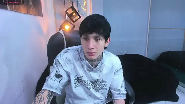Cry_thereal Live XXX Chat