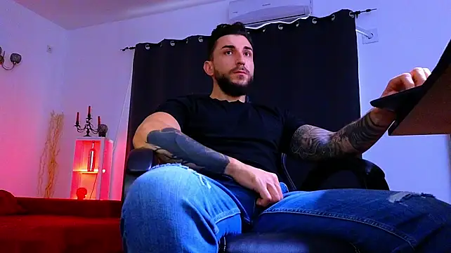 دردشة MightyAaron66 الجنسية المباشرة
