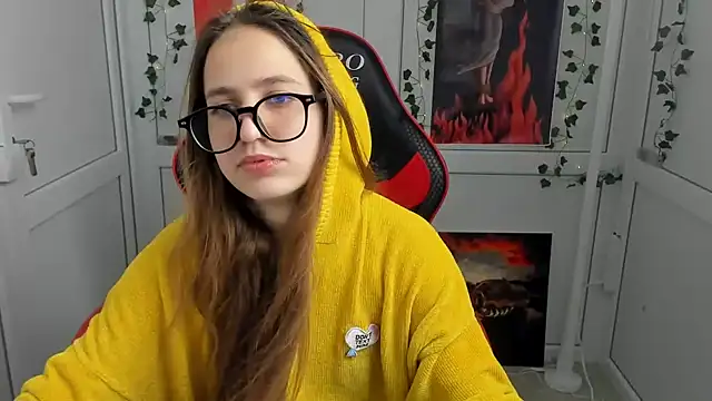 AylinBambi Adlı Modelin Canlı XXX Sohbeti