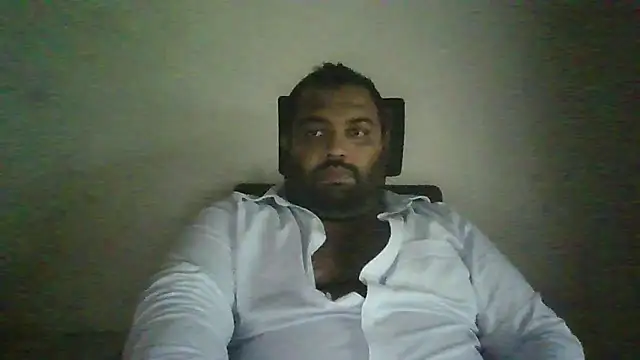 FatCockBoySL's Live XXX Chat