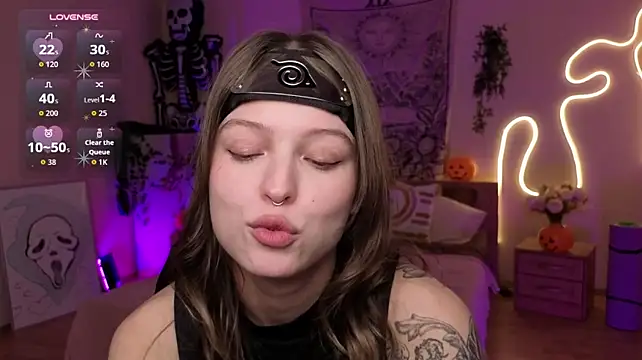 دردشة Lisa_Blossom الجنسية المباشرة
