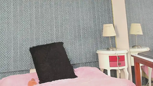 Ninanoir78 Chat XXX live