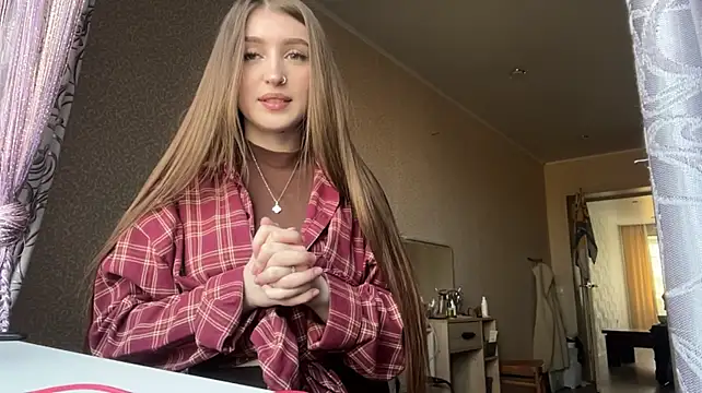 Chat +18 de LashundaWilbourn ao vivo