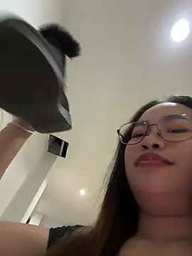 Ponthip Live XXX-Chat