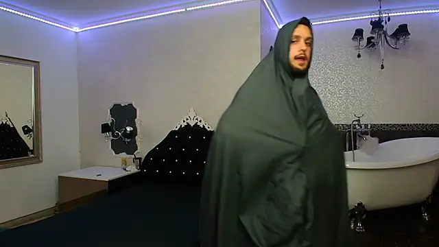 TroyWadee Adlı Modelin Canlı XXX Sohbeti