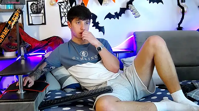 ThomasEdisonn live XXX chat