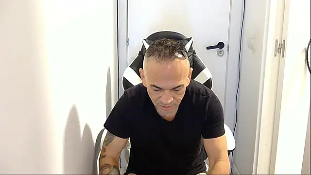 mateocali25 Chat XXX in diretta