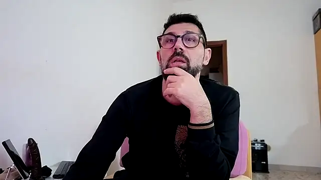 XXX chat uživo modela RyuKenZen