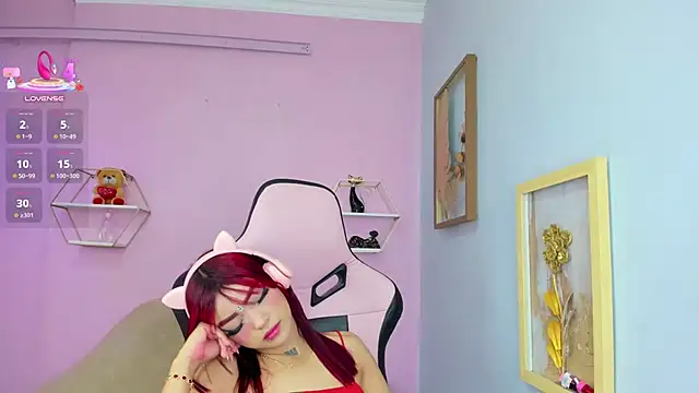 SaritaSweet_ Adlı Modelin Canlı XXX Sohbeti