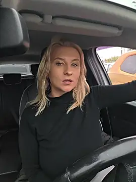 KaylinJan Chat XXX live