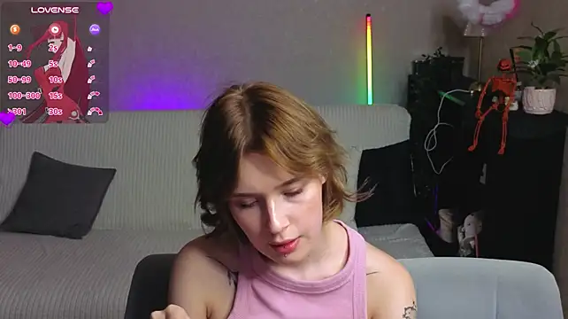 TaraEva 现场XXX聊天