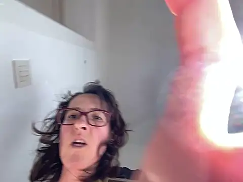 Hairy_horny_mommy Pertunjukan Webcam
