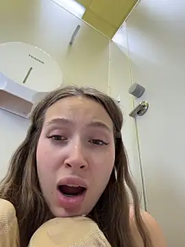 Coconut_milk Chat XXX in diretta