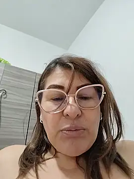Czat XXX na żywo – AlexxiaaMat