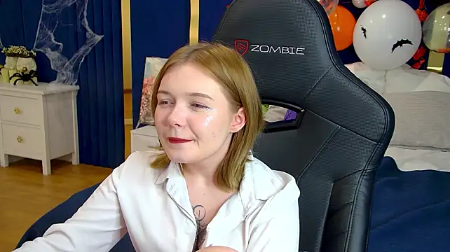 Chat +18 de ElinaVale ao vivo