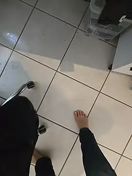 Lorent6969 XXX чат на живо