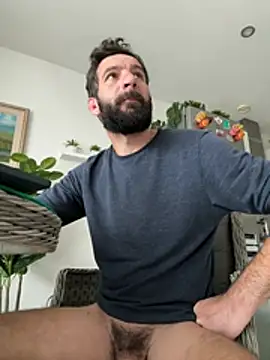 צ'אט XXX בשידור חי של Michel_huge