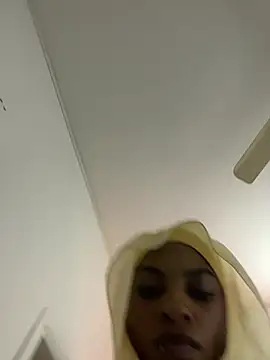 AyaBunny's Live XXX Chat