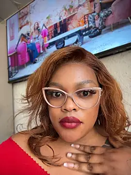 Iam-Sharifa's Live XXX Chat