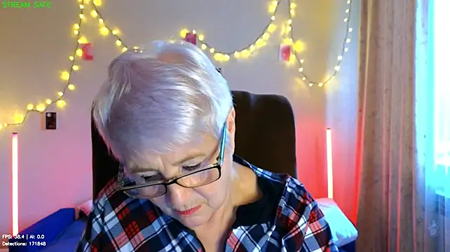Sandra_Snowflake's Live XXX Chat