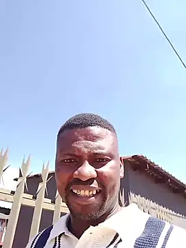Sdumza live XXX chat