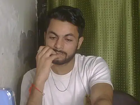 Chat XXX en directo de Stubborndesiboy