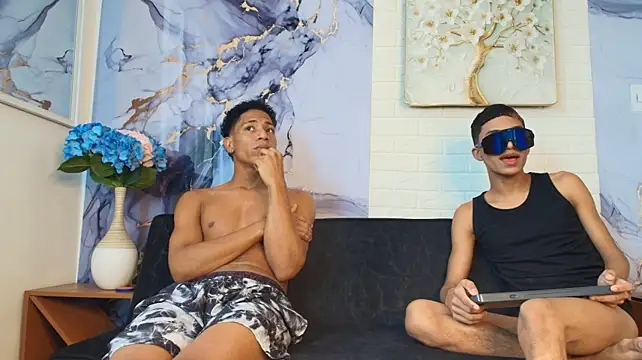 RED_ZONE_BOYS Live XXX-chat