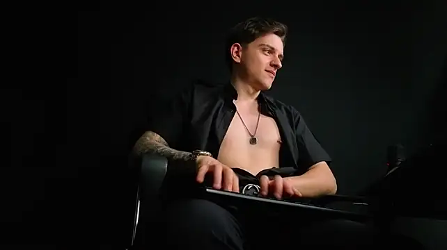 Chat +18 de FelixStarkk ao vivo